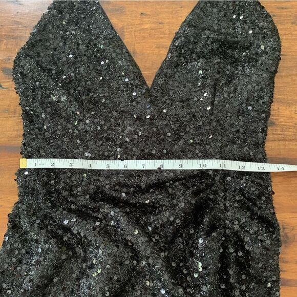 Fashion Nova Faux Wrap Black Sequin Front Slit Halter Dress Open Back Sz M - Picture 5 of 9